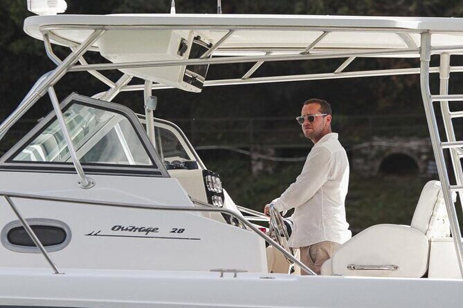 4Hour Private Cruise on Lake Como by Motorboat 6 pax - The Sum Up