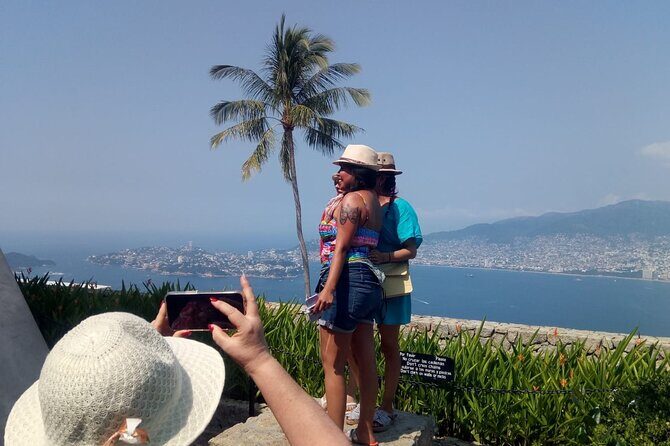 4Hr City Tour for Cruisers or Hotels Mural, Chapel & High Divers - Who Will Love This Tour?