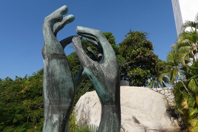 4Hrs Small Group Half Day City Tour with Lunch at High Divers - Practical Details: Transport, Timing, and Group Size