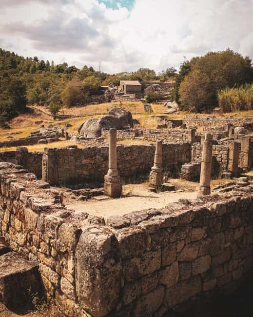 4x4 Adventure in the Secret Douro: Wines, Villages, and Flavors - What Makes This Tour Stand Out?