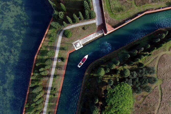 5-Hour Guided Tour of the Magic Islands by Vintage Boat in Venice - Why This Tour Stands Out