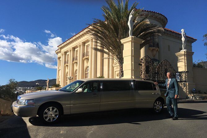 5-Hour Limo Tour of Hollywood, Beverly Hills, Santa Monica Venice and Malibu! - Key Points