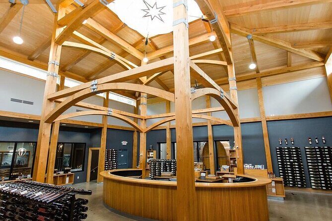 5-Hour Traverse City Wine Tour: 3 Wineries on Leelanau Peninsula - What to Expect From This Tour