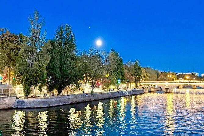 5 Hour Walking Tour in Paris with Licensed Guide - The Overall Value and Who It’s Best For