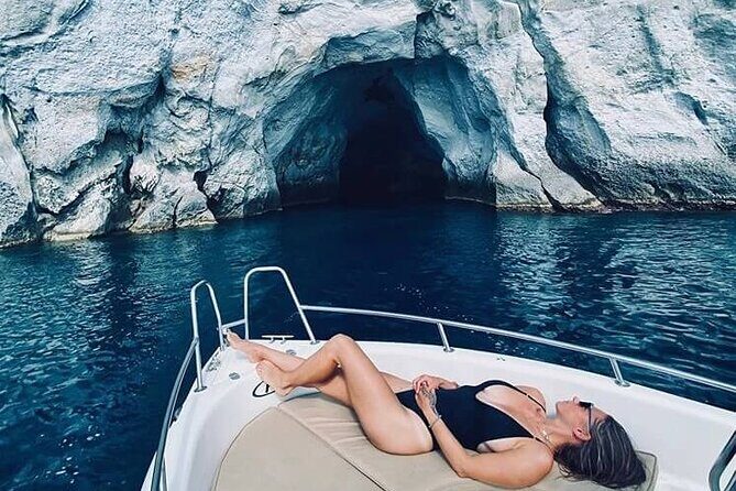 5 Hours Boat Rental at Milos with Captain - Key Points