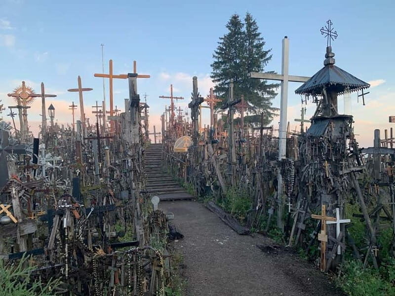 5,5 Hour Shared Tour to Hill of Crosses from Riga - Key Points