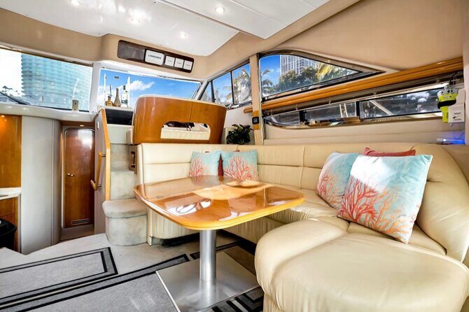 55ft 1 Hour FREE Miami Yacht Rental 3 to 6 Hours 13 People - Who Is This Experience For?