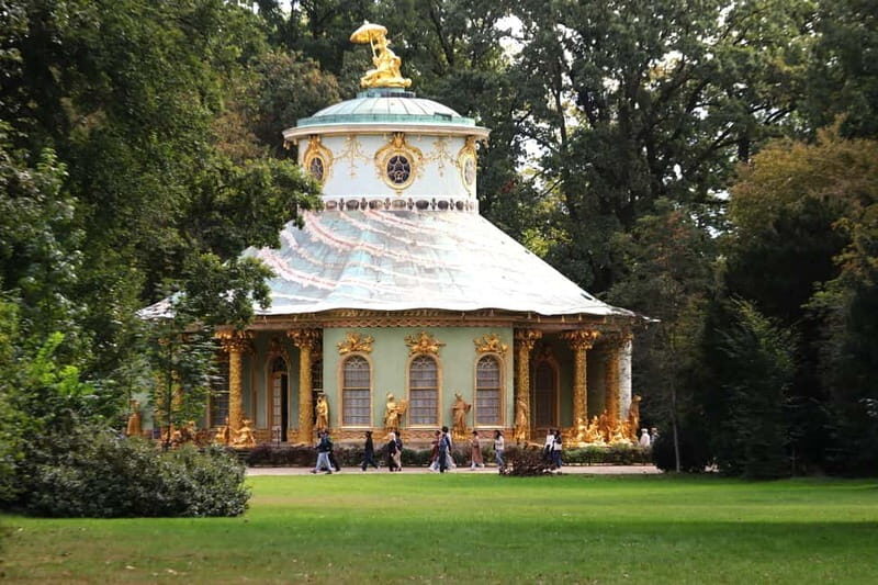 5h Potsdam private tour with Guide, Chauffeur & Photographer - The Highlights: What Makes This Tour Stand Out