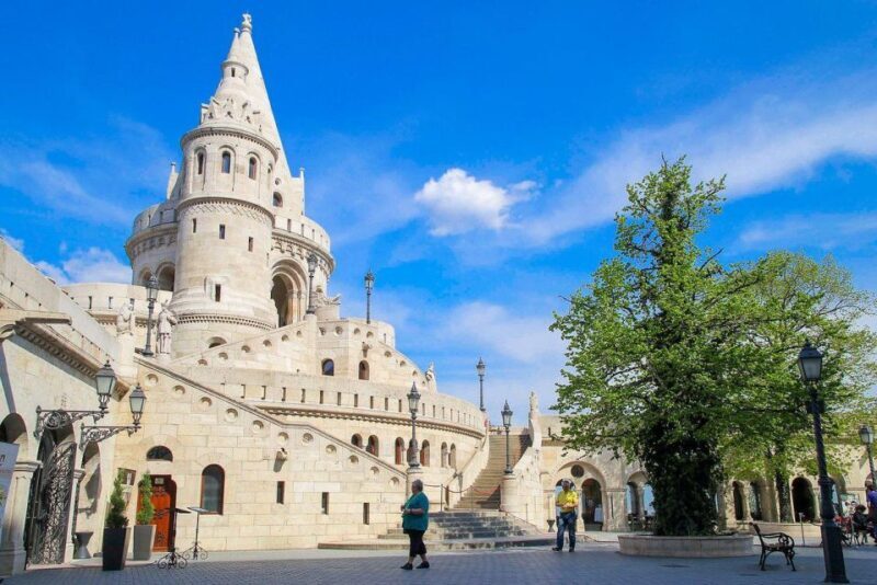 6 hour Budapest walking tour - Practical Details and Value