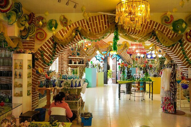 6-Hour Guided City and Cruise Tour of Los Cabos with Lunch - An In-Depth Look at the Los Cabos Tour