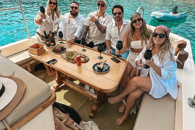 6 Hour Private Cruise in Mykonos with Food and Drinks - Price and Value: Is It Worth It?