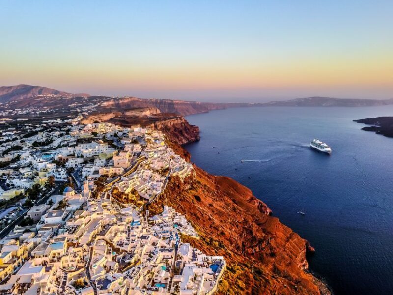 6-Hour Sightseeing Private Guided Tour by Van - What to Expect from the 6-Hour Santorini Tour