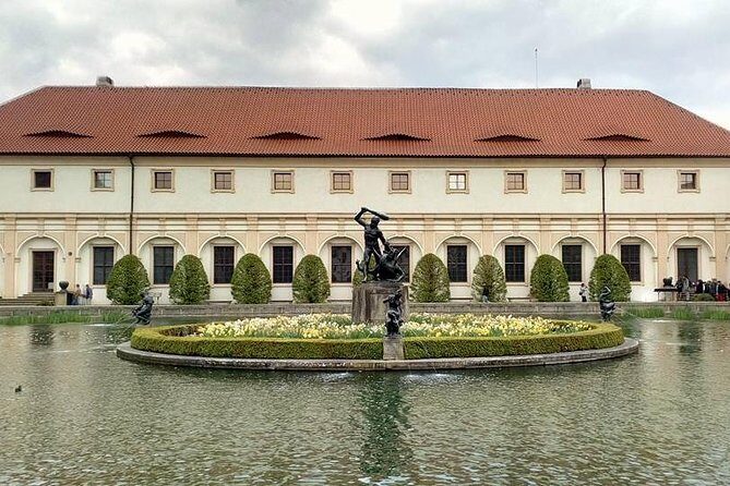 6 hours Prague Gardens and Parks Private Tour by car - Key Points