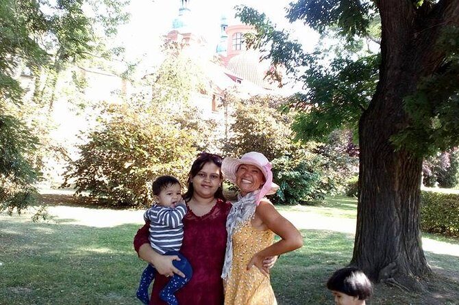 6 hours Prague Gardens and Parks Private Tour by car - Who Should Consider This Tour?