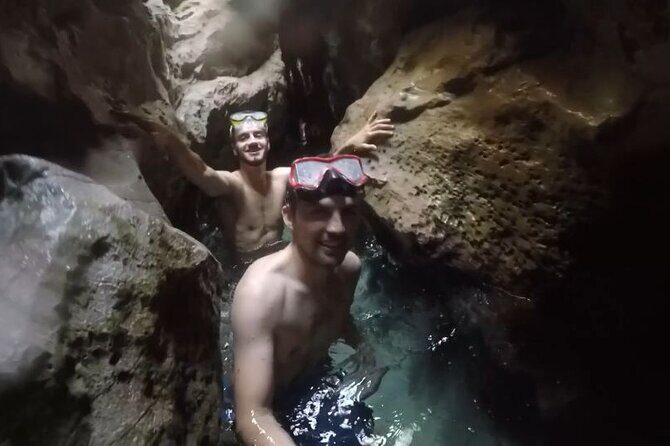 6 Hours Private Boat Island Tour with free drinks - FAQs