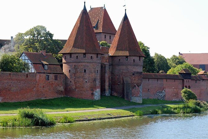 6 Hours Teutonic Castle Tour in Malbork - Pricing and Value
