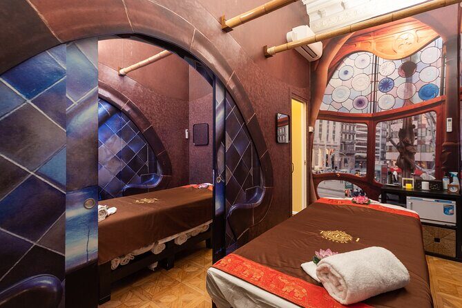 60 min Couple's Massage to choose and 30 min Floral Bath at THAI SPA MASSAGE - The Sum Up