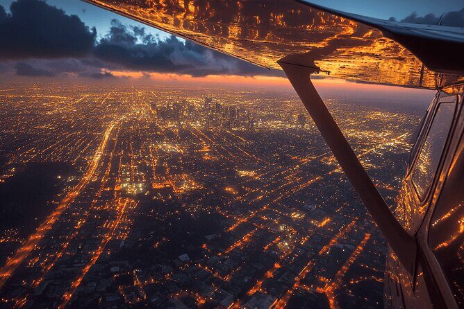 60 Minutes Los Angeles by Night Private Air Tour - What to Expect on the Tour