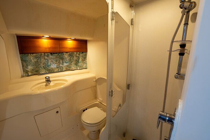 60ft 1 Hour FREE | Miami Yacht Rental | 3 to 6 Hours | 13 People - Insights from Real Guests