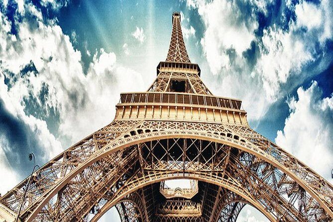 7-Day Taste of Central Europe Tour to Paris, Amsterdam, Brussels and more! - Dutch Moments: Amsterdam