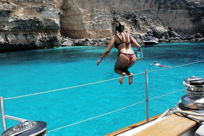 7 Hour Private Sailing Tour of Formentera Beaches - Diving Into the Details of the Experience