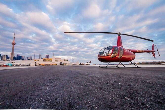 7-Minute Helicopter Tour over Toronto - The Itinerary in Detail