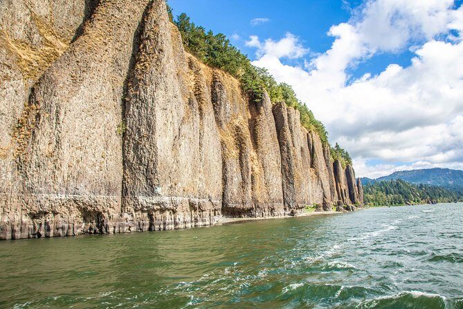 7 Wonders of the Gorge 3.5-hour Jetboat Cruise - What to Expect from Your 3.5-Hour Jetboat Cruise