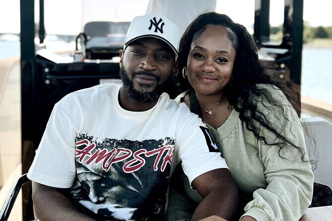 75 Minutes Detroit River, Belle Isle Breeze Electric Cruise - An In-Depth Look at the 75-Minute Belle Isle Breeze Electric Cruise