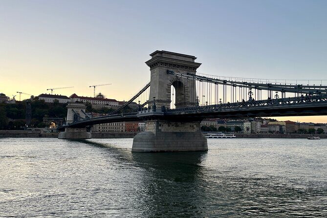 8-hour private Budapest city tour by car / minivan - FAQ
