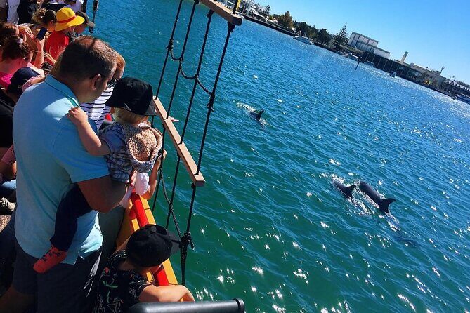 90 Minute Midweek Pirate Ship Scenic Cruise - Key Points