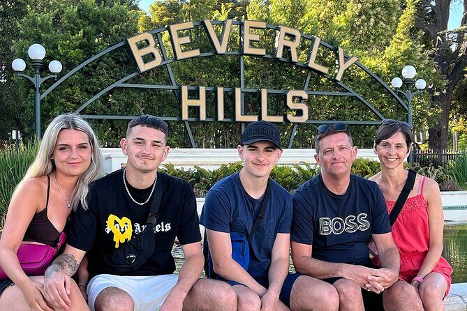 90Min Beverly Hills & Melrose AI powered driving tour - Key Points