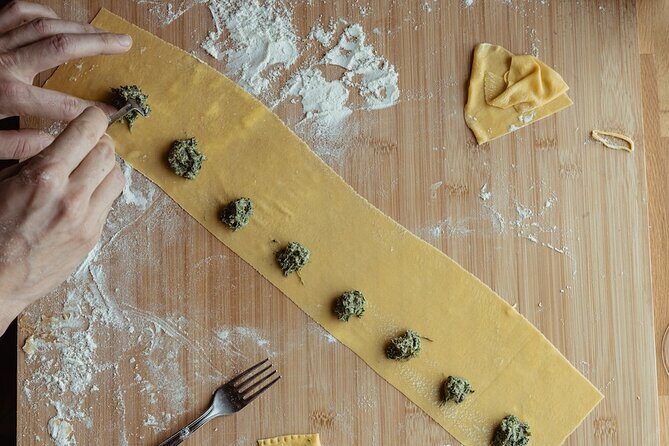 A Brunello Cooking Class with Vineyards View Winery - FAQs