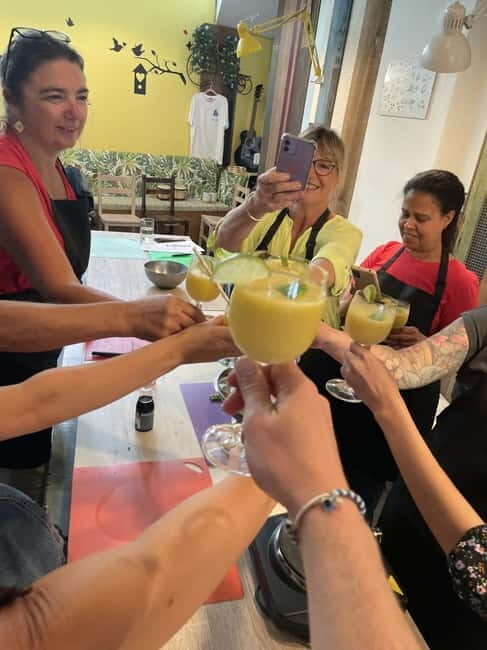 A Coruña: Local Market & Restaurant Visit with Food & Wine. - Key Points