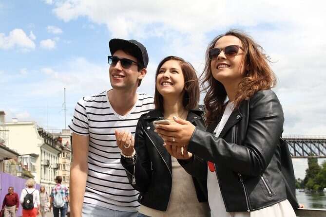 A Coruña Scavenger Hunt and Sights Self-Guided Tour - Key Points