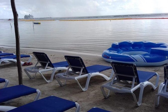 A day at the beach at Los Arrecifes Restaurant-open Bar And Snack - FAQ