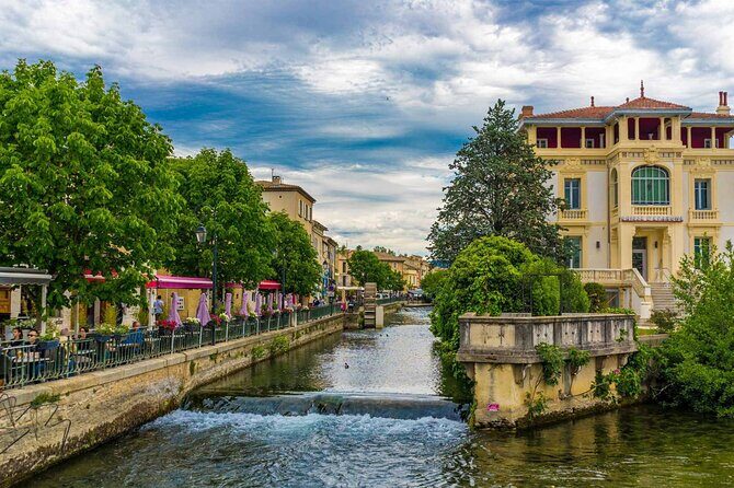 A day in Provence: Les Baux de Provence, Saint Rémy and more - Exploring the Charm of Les Baux de Provence