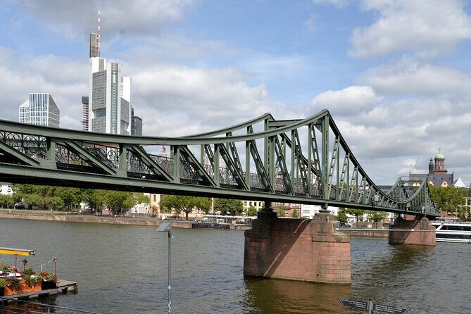 A Frankfurt Meander: A Self-Guided Audio Tour in Germany's Cradle of Democracy - Key Points