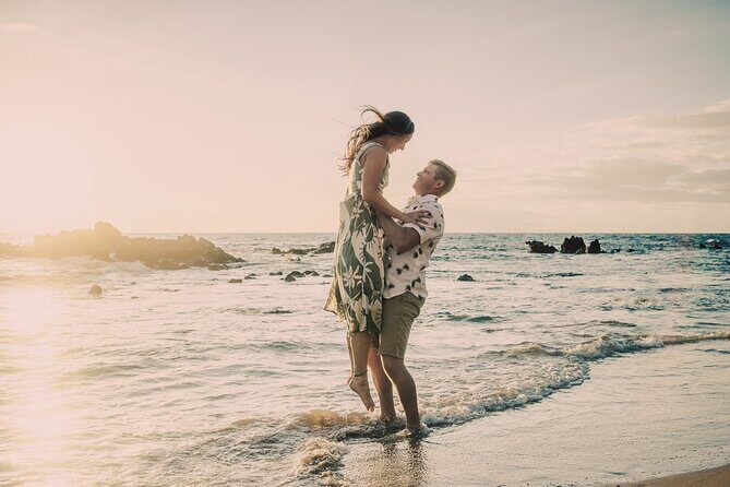 A Romantic Photoshoot for 2 in Maui - FAQs