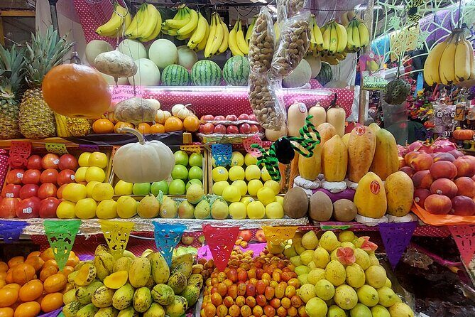 A safe bike ride through culture and taste - Exploring Mexico City on Two Wheels: What to Expect