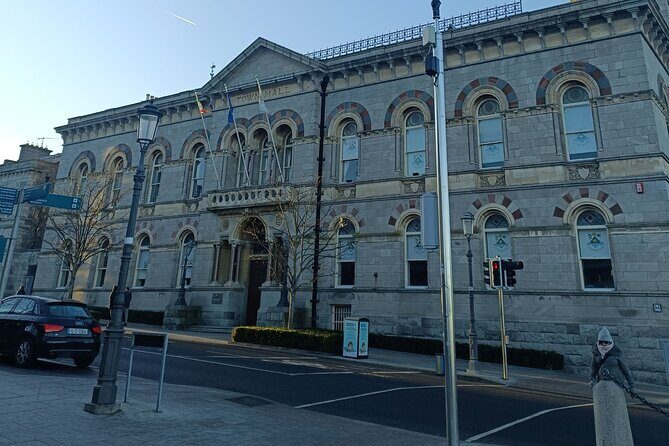 A Self-Guided Stroll Along Dún Laoghaire's East Pier - FAQs About the Dún Laoghaire East Pier Tour