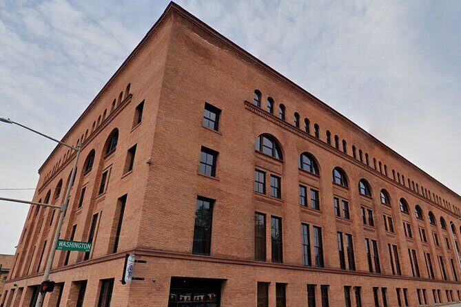 A Self-Guided Tour of Toledo's Warehouse District Architecture - What to Expect from the Toledo Warehouse District Self-Guided Tour