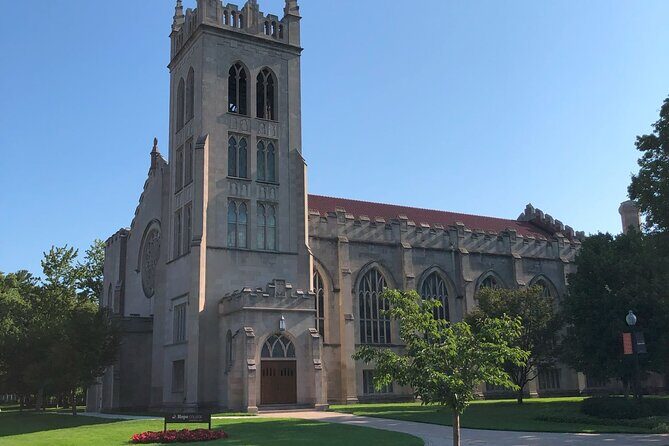 A Self-Guided Walking Audio Tour of Holland, Michigan - Who Is This Tour Best For?