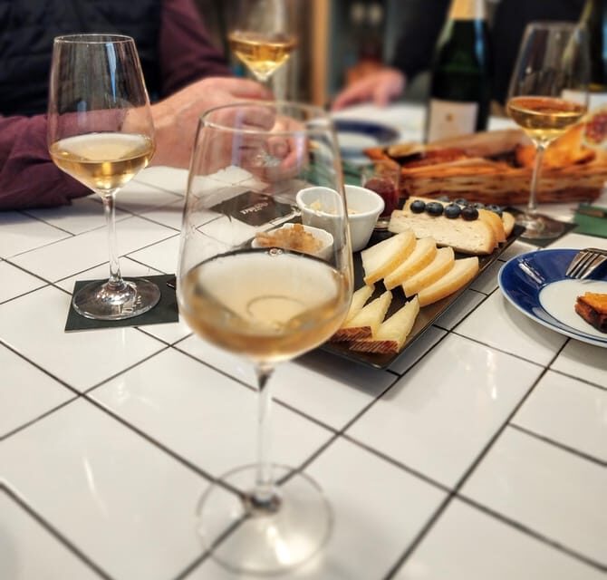 A Taste of Catalan Elegance: Barcelona Wine Tasting - The Wine Tasting Experience