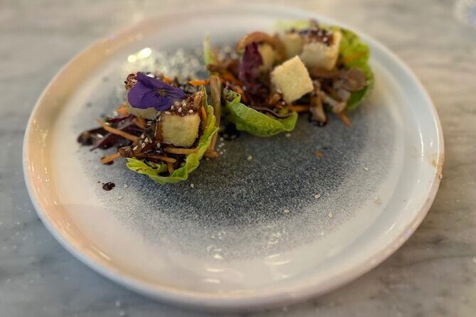 A Taste of Manchester and Salford with Meals , Drinks and Guide - Practical Details & Experience Quality