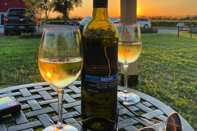 A Twilight Wine Adventure with 3-Course Dinner - Key Points