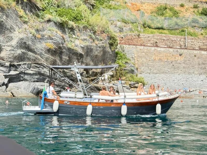 A unique boat trip to discover the Cinque Terre from La Spezia - An In-Depth Look at the Experience