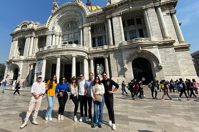 A walk thru Mexico City's downtown - Discovering Mexico City’s Heartbeat: The Downtown Walk