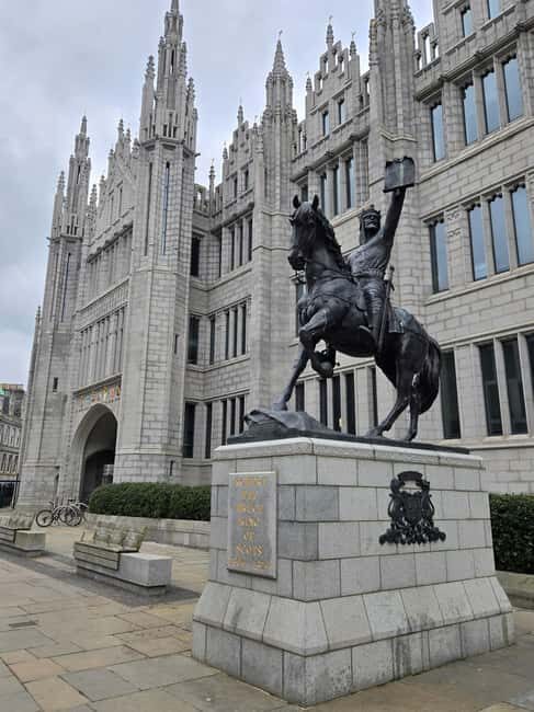 Aberdeen: City Center and Old Aberdeen Walking Tour - Key Points