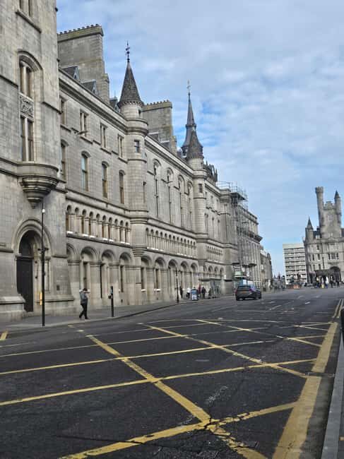 Aberdeen: City Center and Old Aberdeen Walking Tour - Who Would Love This?