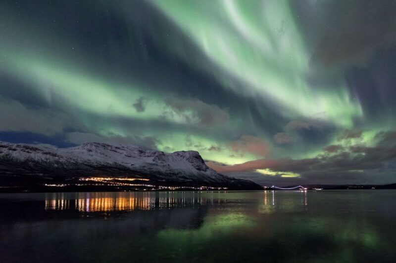 Abisko: Guided Aurora Chase with Hotel Transfers - What’s the Experience Really Like?